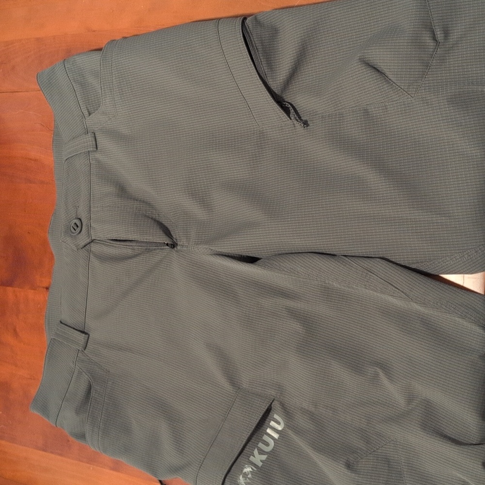 KUIU Women's Olive Green Tactical Pants - Picture 3 of 5